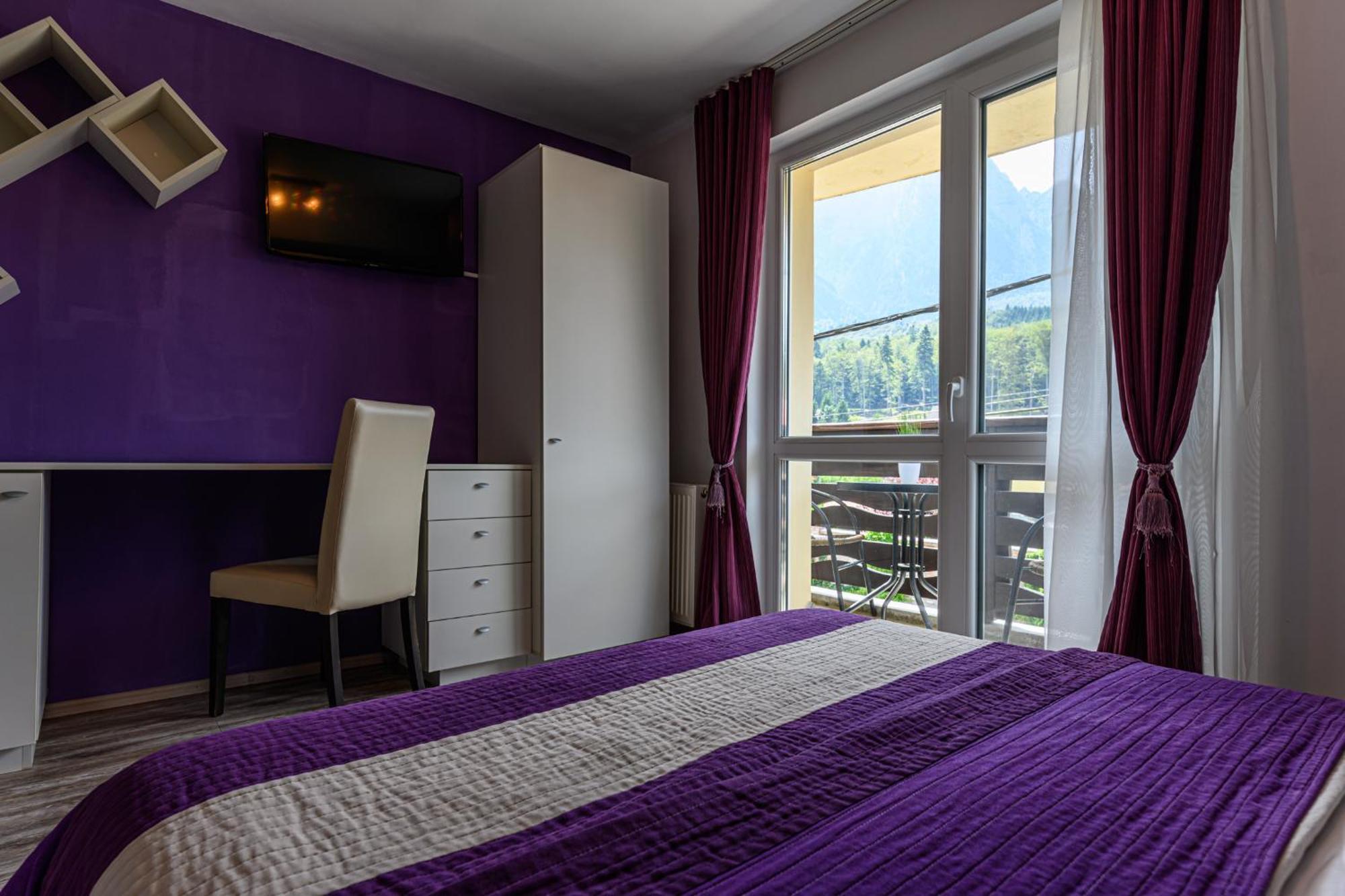 Casa Ramino Hotell Buşteni Eksteriør bilde
