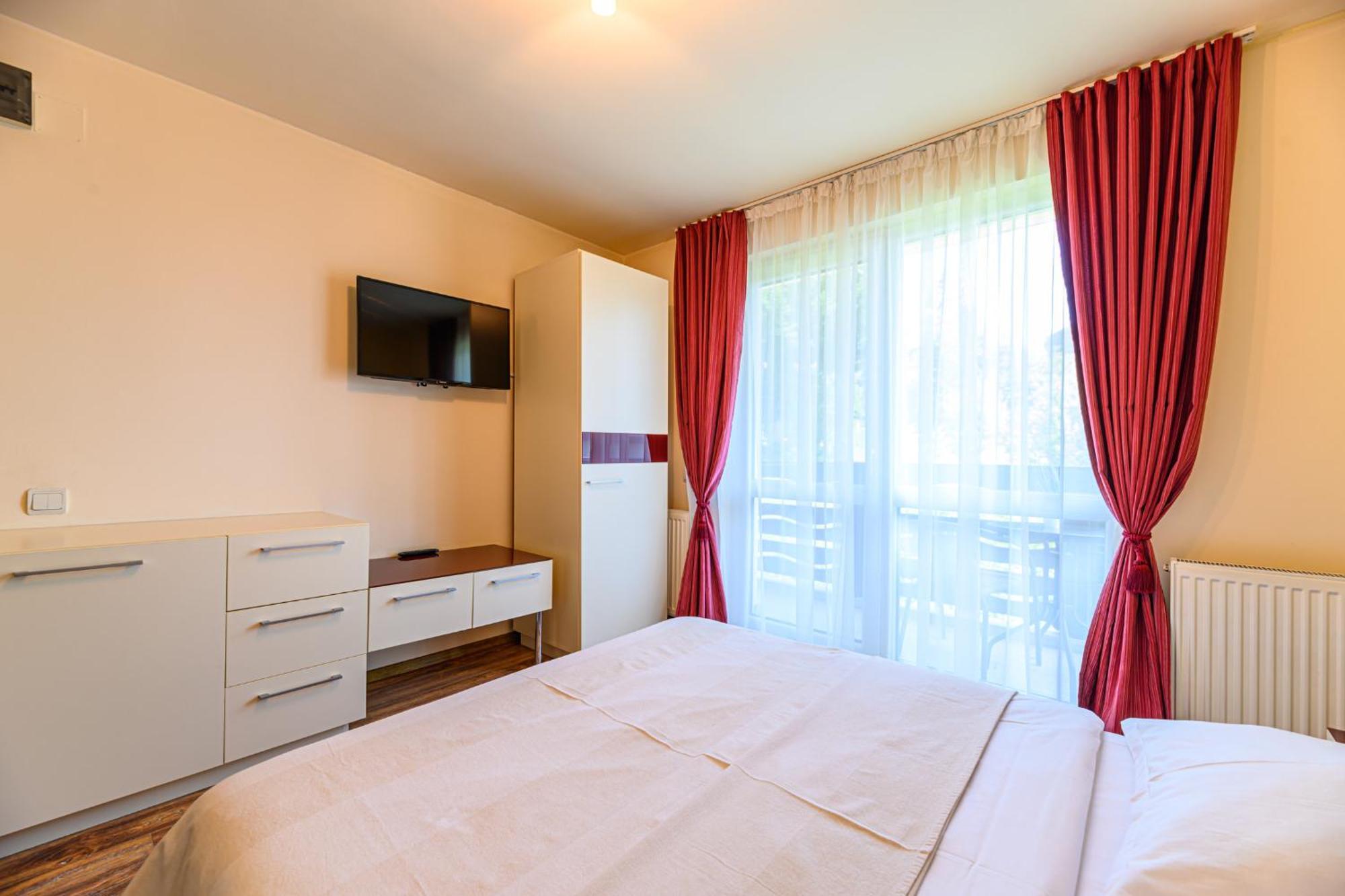 Casa Ramino Hotell Buşteni Eksteriør bilde